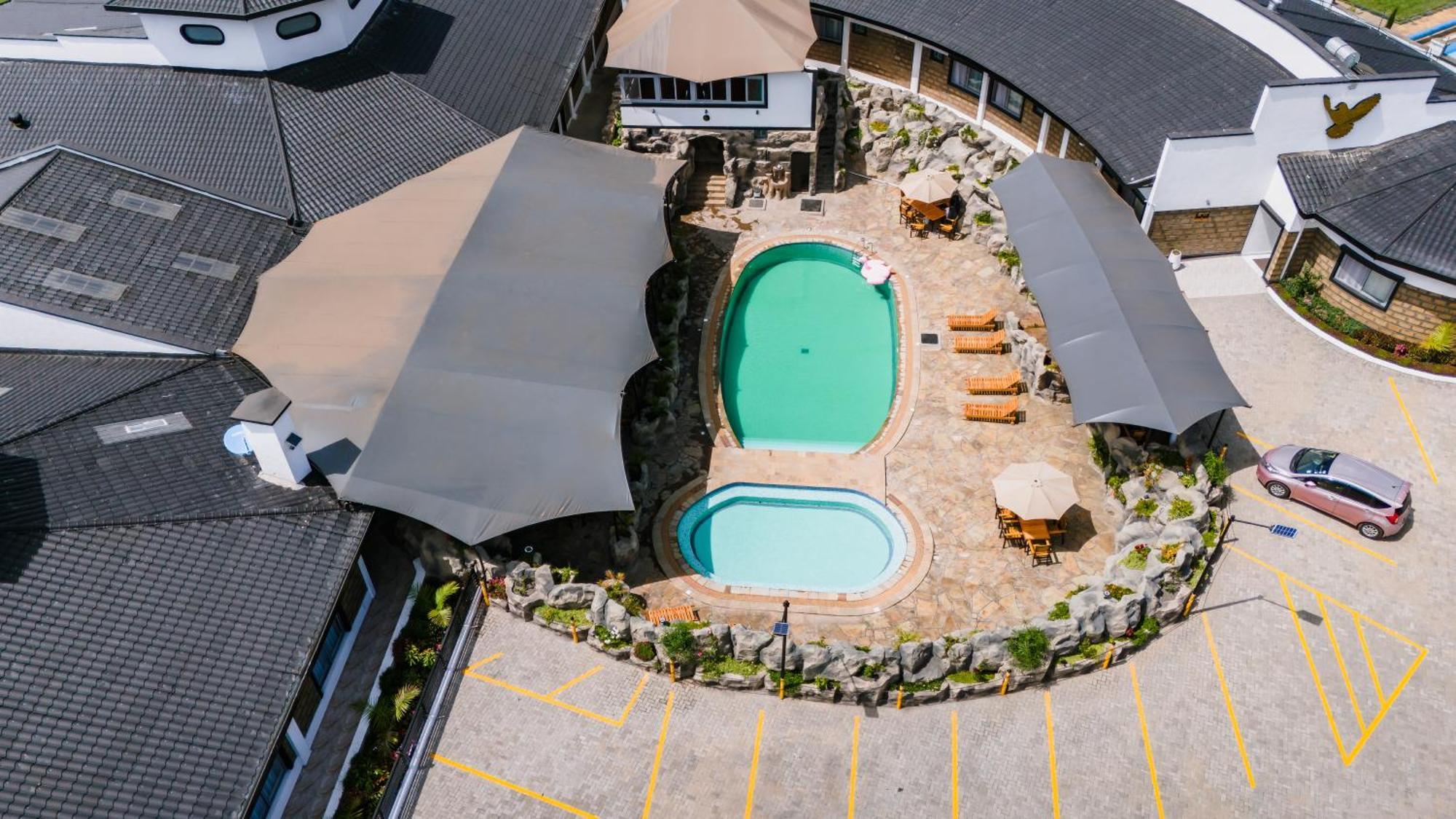 Avian Court Penthouse Aparthotel Naivasha Exterior foto